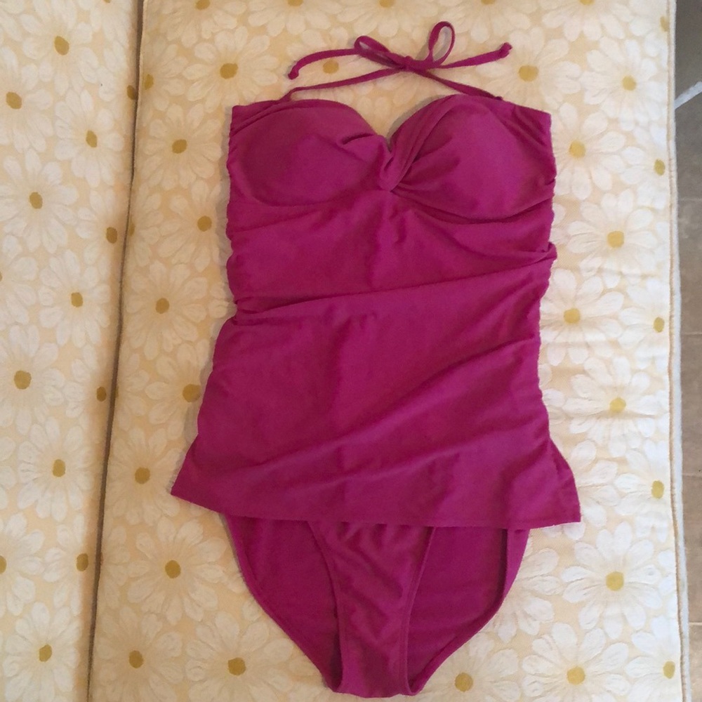 Old Navy Pink One piece bathing suit
